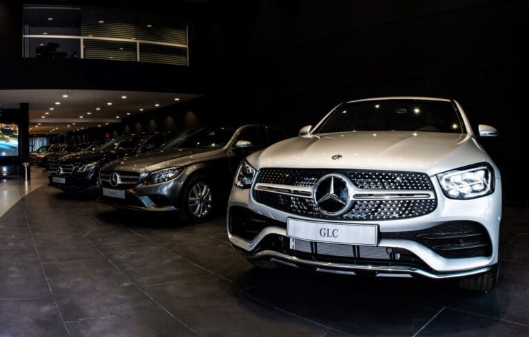 AUTOMERCOL-MERCEDES-BENZ-BOGOTA_2-baja[1]