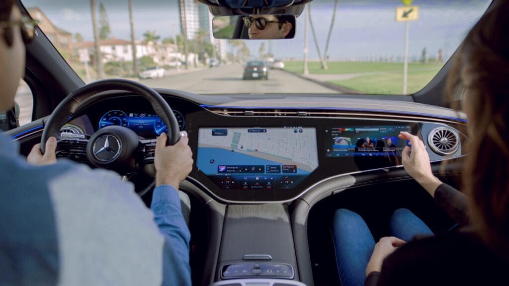 ¡NOVEDAD! LA INTELIGENCIA ARTIFICIAL LLEGA A LOS VEHÍCULOS DE MERCEDES ...