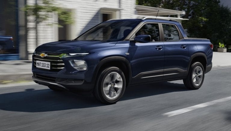 Chevrolet_Montana_1movimiento-espacio-derecha[1]