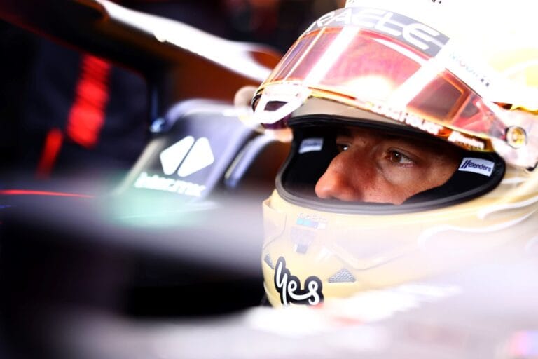 Daniel-Ricciardo-regresa-a-la-F1-detalle-rostro[1]