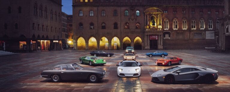 Lamborghini-historia-de-V12-foto-principal[1]