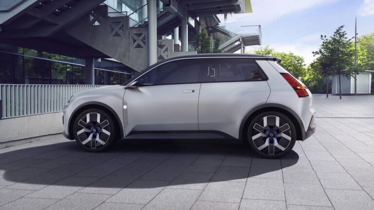 Renault_5_Prototype_Roland-Garros-baja[1]