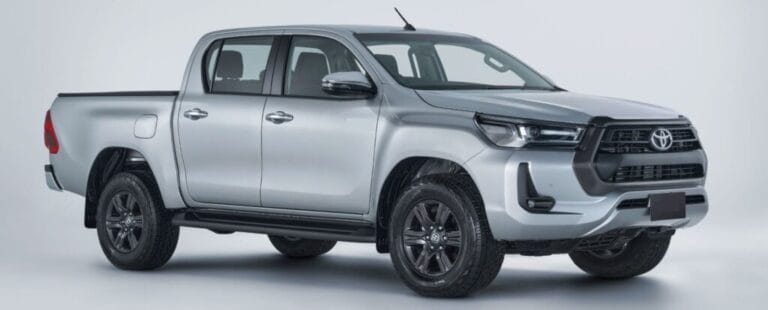 Toyota-Fortuner-y-Hilux-foto-principal-1024x413[1]