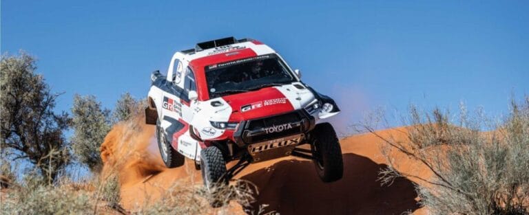 Toyota-Gazoo-Racing-Foto-rincipal-1024x417[1]