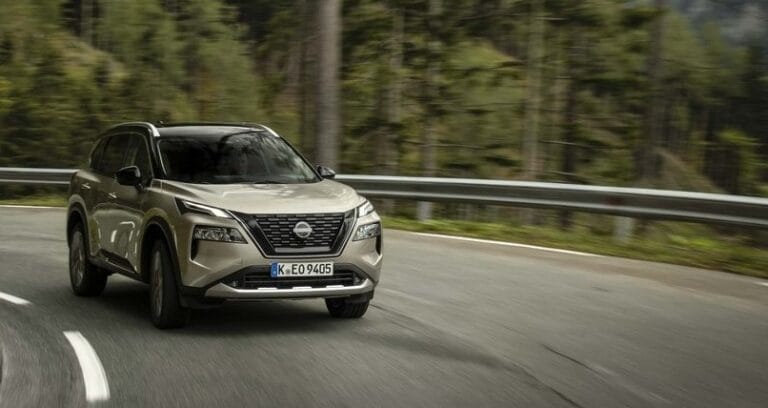 X-Trail-Dynamic-High-e-4force-1[1]