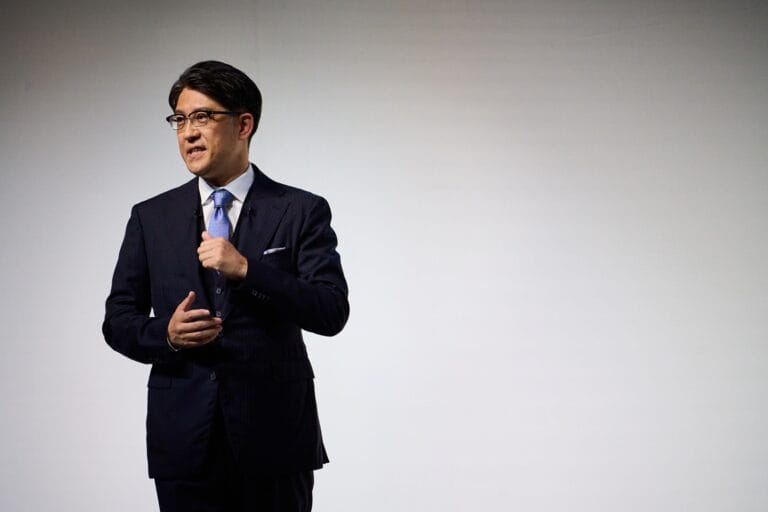 koji-sato-toyota-1[1]