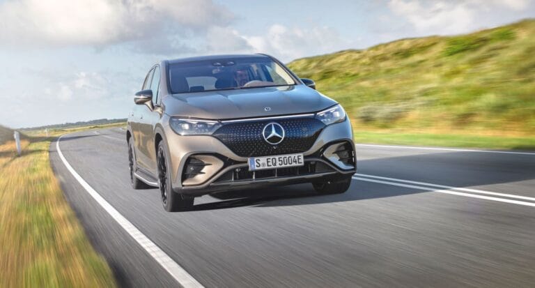 Mercedes EQE SUV