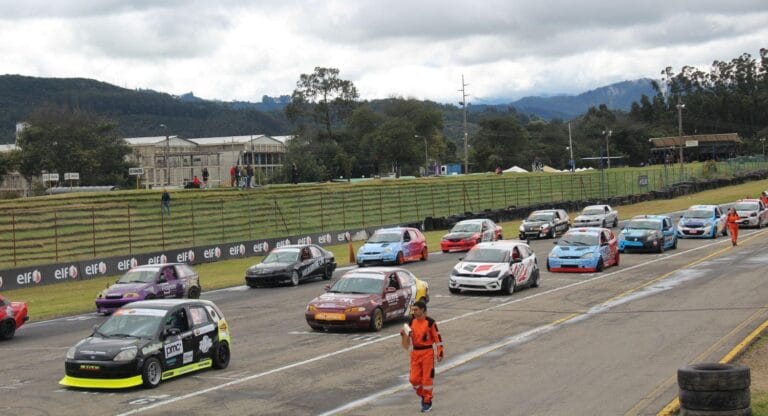 TC 2000 ELF CHALLENGE CHASE