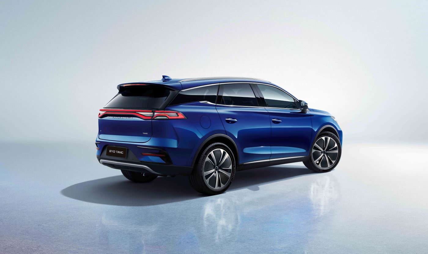 BYD TANG EV 2024: SE LANZA EN EL SALÓN DEL AUTOMÓVIL DE BOGOTÁ CON MÁS ...