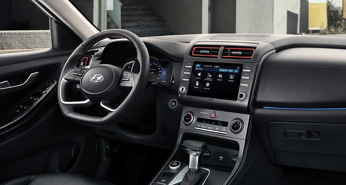 HYUNDAI CRETA LLEGA TOTALMENTE RENOVADA AL SALÓN DEL AUTOMÓVIL, EXHIBIENDO UNA ESTÉTICA MÁS ROBUSTA V12MAGAZINE Hyundai Creta llega a Colombia con nuevo diseño más imponente y mayor equipamiento para ubicarse en el segmento B de las SUV. V12MAGAZINE