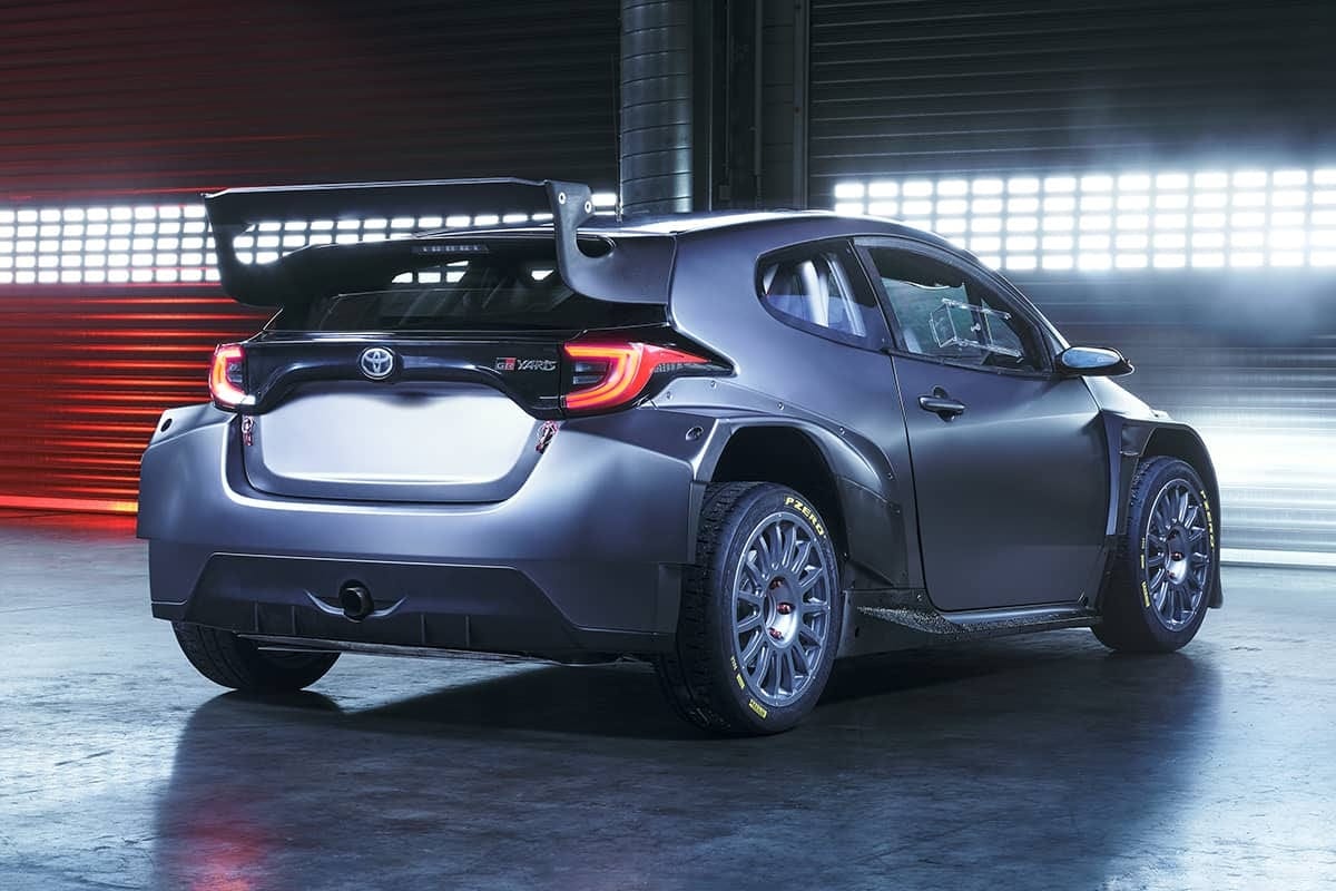 EL ESPECTACULAR GR YARIS RALLY2 OBTIENE LA HOMOLOGACIÓN DE LA FIA V12MAGAZINE El GR Yaris de la división Toyota Gazoo Racing World Rally Team logró la homologación de la FIA a partir del pasado 1 de enero de 2024. V12MAGAZINE