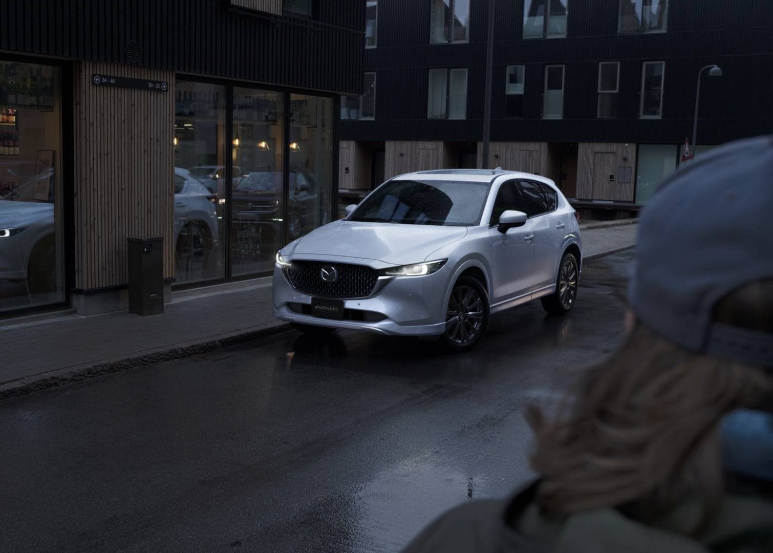 MAZDA CX-5 SE ACTUALIZA EN SU MODELO 2024 Y LANZA LA NUEVA VERSIÓN CARBON EDITION V12MAGAZINE Mazda CX-5