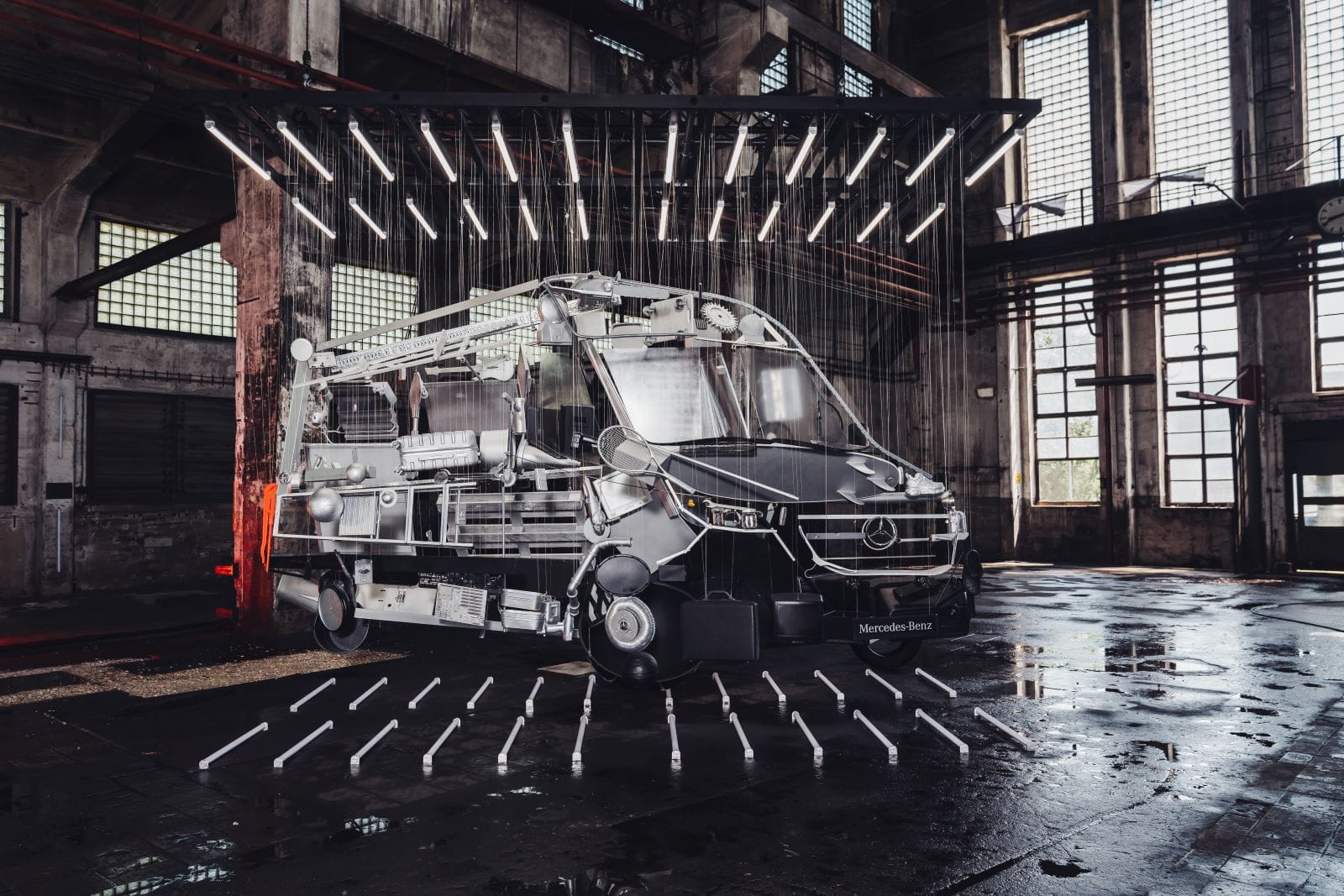 MERCEDES-BENZ VANS FORTALECE SU EXPERIENCIA CON UNA MAYOR GARANTÍA EN COLOMBIA V12MAGAZINE Mercedes-Benz Vans ahora ofrece una garantía ampliada para las vans matriculadas desde el 1 de enero de 2024. V12MAGAZINE