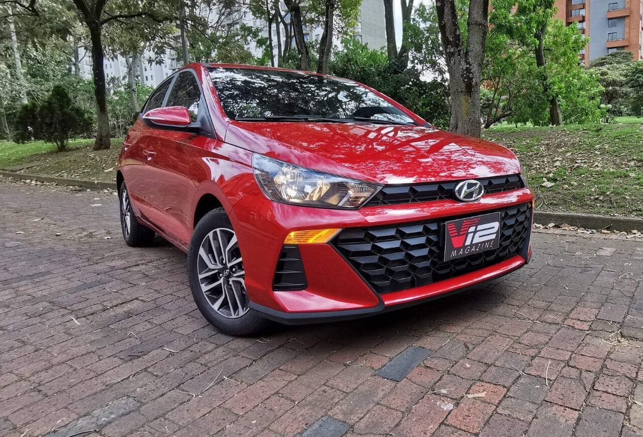 EL HYUNDAI HB20 GANA EL PREMIO AL MEJOR CARRO DE LAS AMÉRICAS POR PARTE DE LA FIPA V12MAGAZINE El Hyundai HB20 se destaca por ser desarrollado cumpliendo las necesidades de uso y transporte de los compradores de la región. V12MAGAZINE