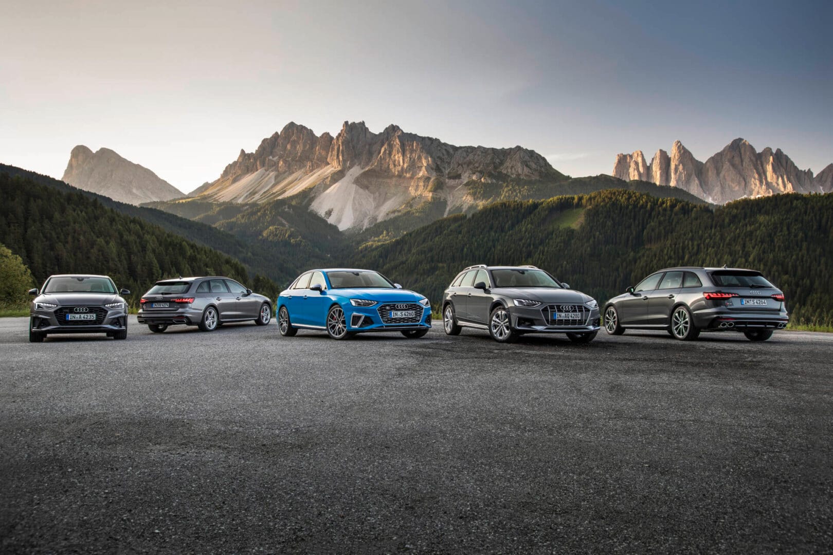 AUDI TAMBIÉN EXPONE SUS BUENOS RESULTADOS EN FEBRERO V12MAGAZINE Audi continúa creciendo en el mercado y alcanza un crecimiento de 74,63% en febrero, comparado con los resultados del año pasado. V12MAGAZINE