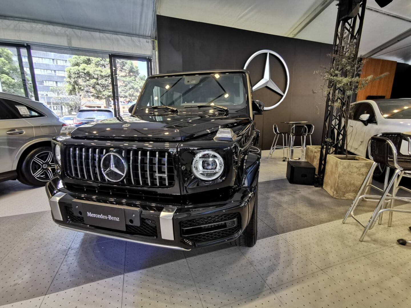 AUTOCAR FEST 2024: EXPLORA EL LUJO Y LAS TECNOLOGÍAS DE VANGUARDIA EN UNICENTRO BOGOTÁ V12MAGAZINE El Autocars Fest 2024, organizado por Inchcape Colombia, reúne a Mercedes-Benz, Land Rover, Subaru y la marca eléctrica Seres. V12MAGAZINE