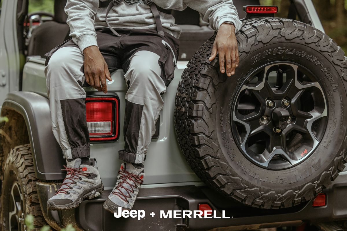 Con el ánimo de ofrecer experiencias únicas, Jeep y Marrell establecen una alianza para que los aficionados se vistan de aventura. V12MAGAZINE