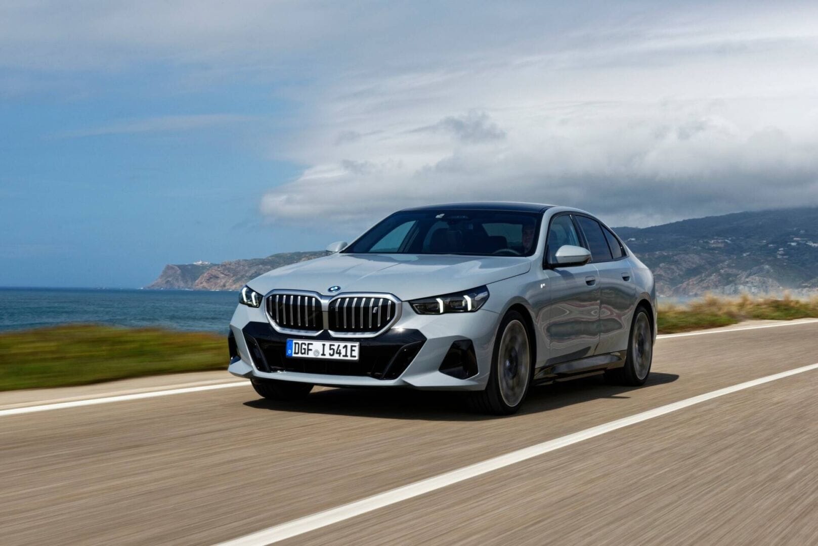 BMW GROUP ALCANZA EL HITO DE UN MILLÓN DE VEHÍCULOS TOTALMENTE ELÉCTRICOS V12MAGAZINE Group BMW