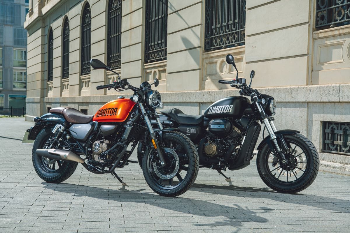 ¡REVOLCÓN EN EL MERCADO DE LAS MOTOS! LLEGA LA MARCA QJMOTOR Y HARÁ SU PRESENTACIÓN EN LA F2R. V12MAGAZINE Fundada en 1985, QJ Motor cuenta con más de 30 millones de usuarios de 130 países y más de 2500 distribuidores en todo el mundo. V12MAGAZINE