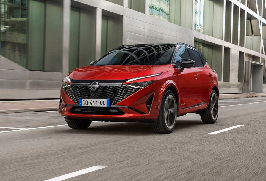 NUEVO NISSAN QASHQAI 2025 RECIBE UNA PROFUNDA RENOVACIÓN E INCLUYE UNA RECETA MEJORADA EN TECNOLOGÍA V12MAGAZINE Nissan Qashqai 2025