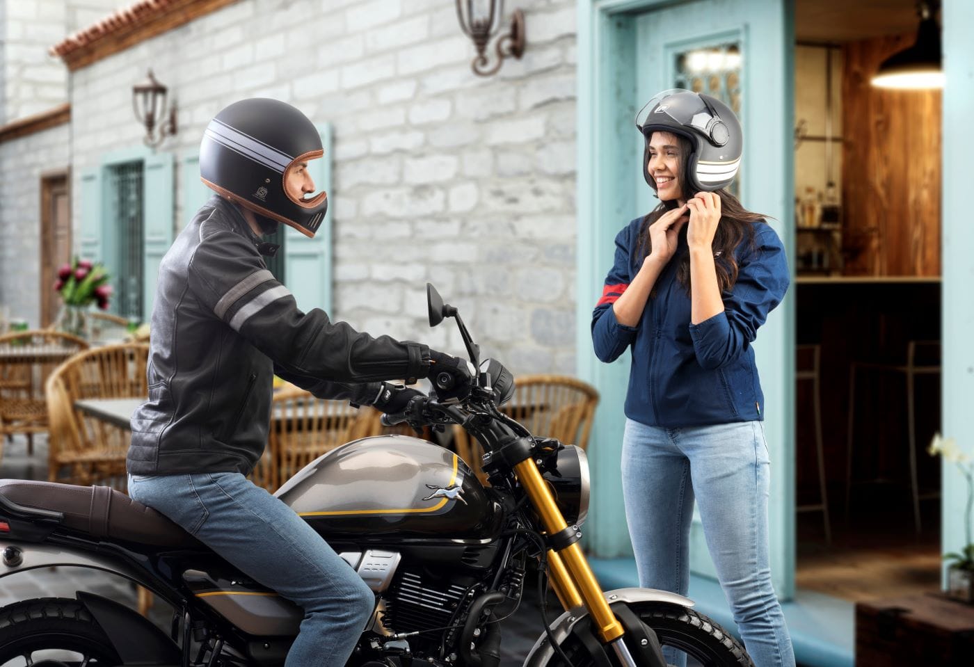 TVS RONIN QUIERE REVOLUCIONAR EL MERCADO CON SU ESTILO NEO-RETRO V12MAGAZINE Auteco presentó la TVS Ronin, una moto que combina la nostalgia del pasado con la innovación del presente. Pero ¿qué hace que esta máquina sea tan especial? V12MAGAZINE