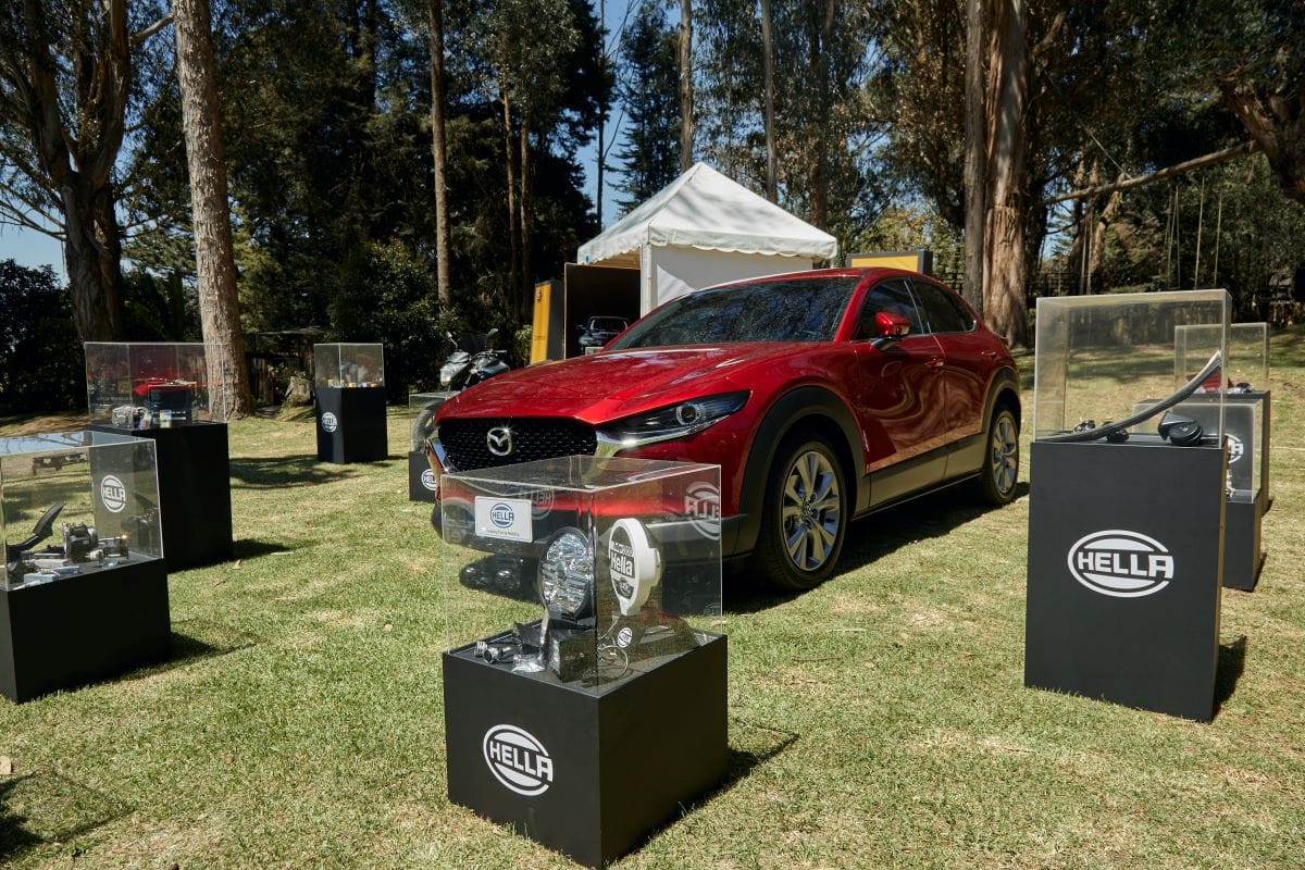LA MARCA HELLA ESCOGE A COLOMBIA COMO BASE COMERCIAL Y LOGISTICA PARA SU EXPANSIÓN EN LATINOAMÉRICA V12MAGAZINE Hella estará presente en la Feria de las 2 Ruedas y la Feria Autopartes Expopartes, ambas a realizarse en Medellín, para presentar sus productos. V12MAGAZINE
