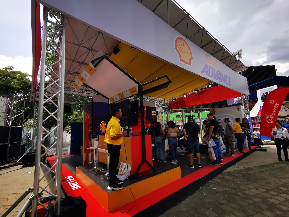 Shell Lubricantes exhibió las innovaciones y propuesta de valor que hacen de esta marca el proveedor número uno a nivel mundial. V12MAGAZINE