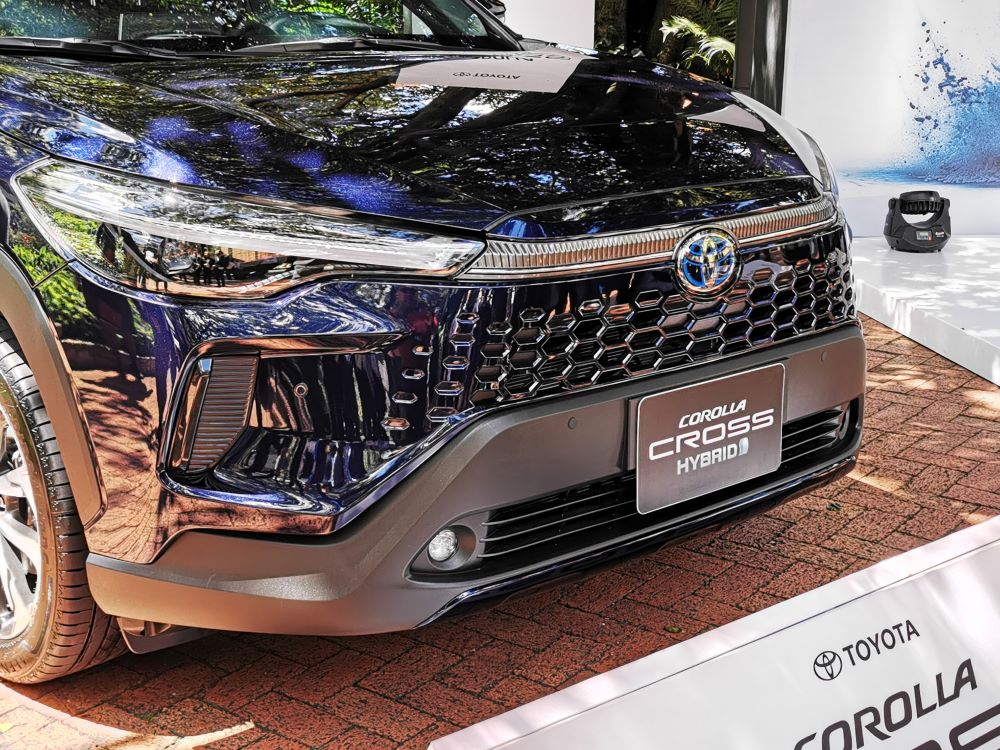 El Toyota Corolla Cros, el vehículo más vendido del país, recibe una importante actualización. ¿Qué podemos esperar de esta renovación? Estos son los aspectos más relevantes. V12MAGAZINE