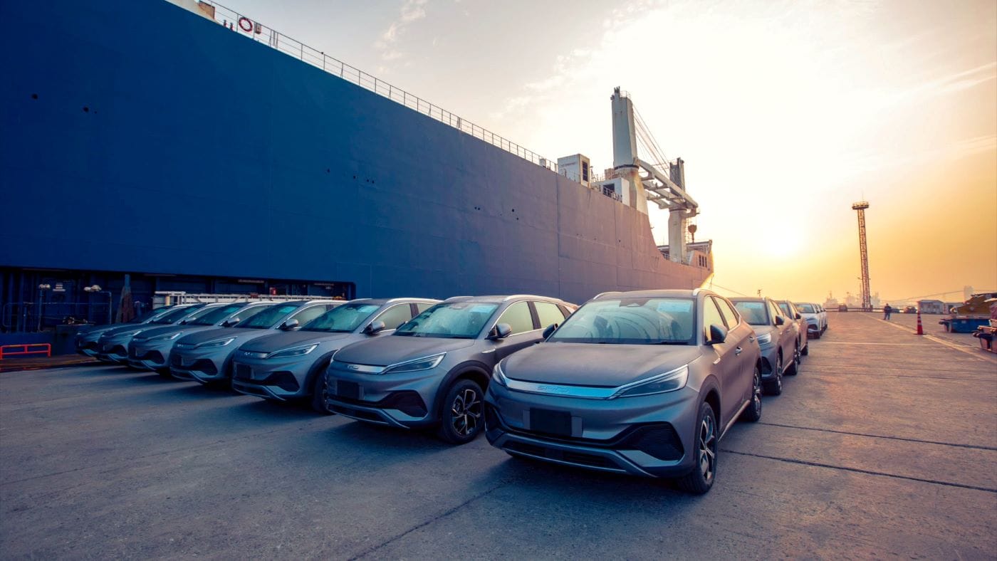 BYD POTENCIALIZA SU FUTURO CON UNA NUEVA PLANTA Y UN NÚMERO RÉCORD DE VEHÍCULOS PRODUCIDOS DE NUEVAS ENERGÍAS V12MAGAZINE BYD celebró la inauguración de su planta en Tailandia y la producción de su vehículo de nueva energía número 8 millones, marcando dos hitos en la expansión global de la compañía. V12MAGAZINE