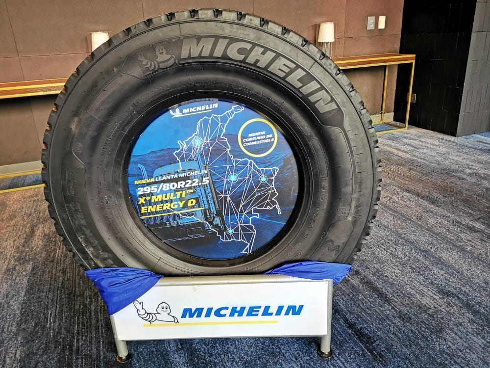 MICHELIN COLOMBIA LANZA LAS MULTI ENERGY, LLANTAS PARA BUS Y CAMIÓN DE ALTO AHORRO Y BAJAS EMISIONES V12MAGAZINE Multi Energy