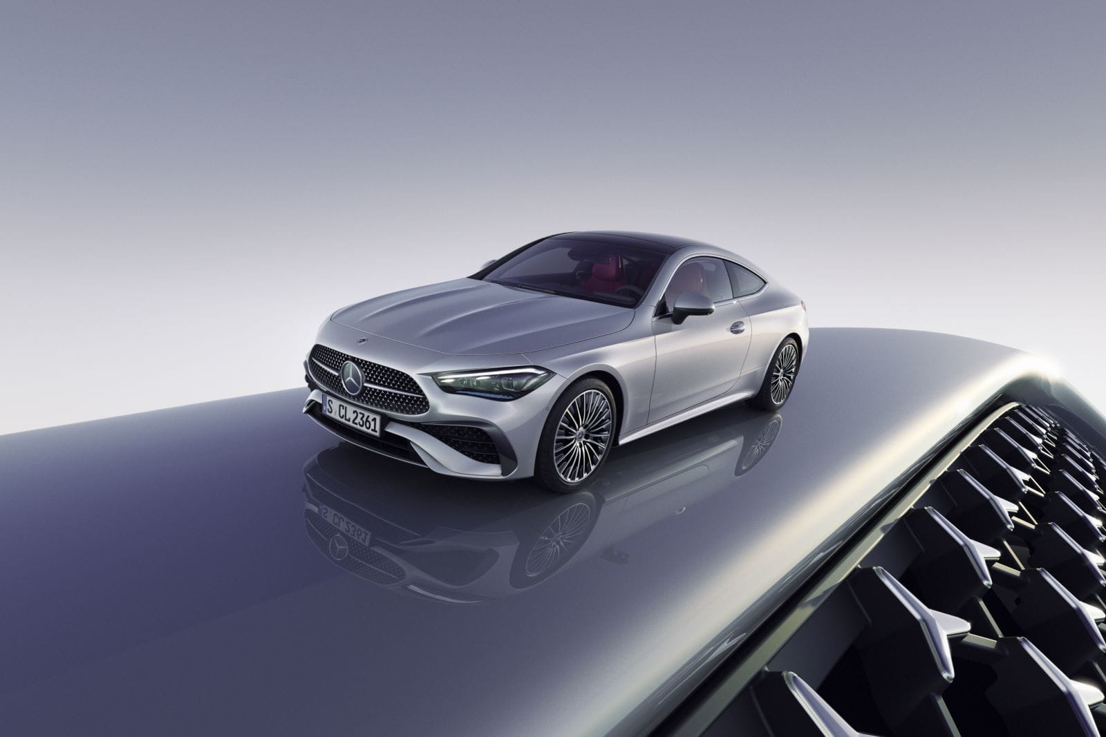 MERCEDES-BENZ EN COLOMBIA DA UN GIRO PODEROSO: MARIO FERNANDO CORREA TOMA EL MANDO V12MAGAZINE Mercedes-Benz Colombia estrena piloto en su carrera por el liderazgo automotriz. Desde marzo de 2025, Mario Fernando Correa toma las riendas como nuevo General Manager, prometiendo acelerar el crecimiento de la icónica marca alemana en el país y el Caribe con un estilo imparable. V12MAGAZINE