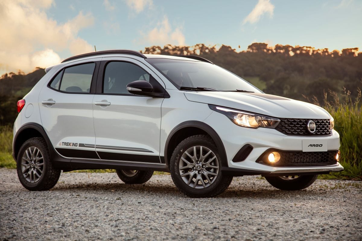 FIAT CELEBRA EN GRANDE SUS 125 AÑOS DE HISTORIA Y TRADICIÓN V12MAGAZINE FIAT nació el 11 de julio de 1899 em Turín. Con modelos que son parte de la vida de millones en toda América del Sur, Argentina y Brasil representan un capítulo importante en la historia de Fiat. V12MAGAZINE