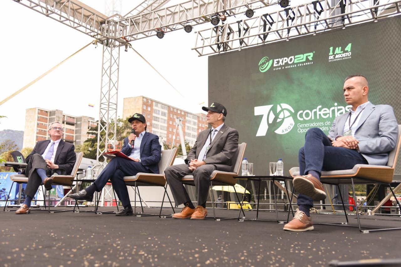 EXPO2R 2024: LA FERIA DE LAS MOTOCICLETAS, BICICLETAS Y LA MOVILIDAD SOSTENIBLE EN CORFERIAS V12MAGAZINE Expo2R