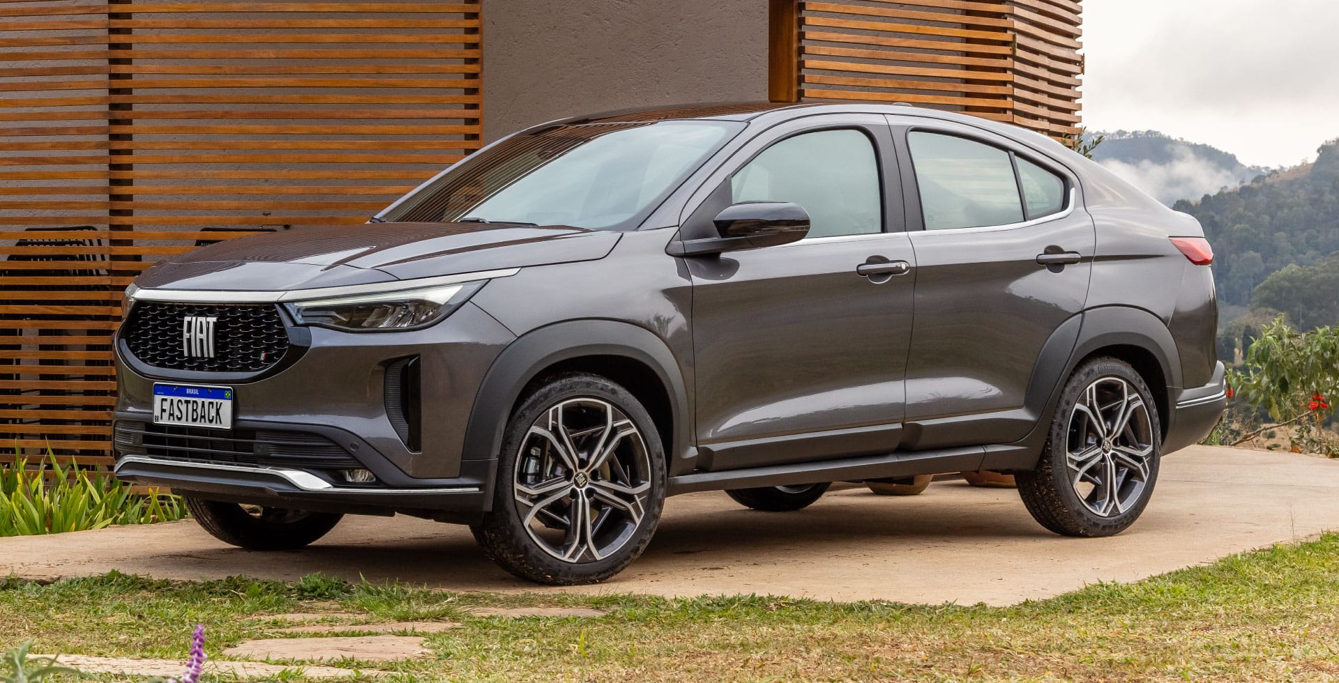 RV-10-FIATFASTBACK-D-E V12MAGAZINE FASTBACK-D-E-G3-3