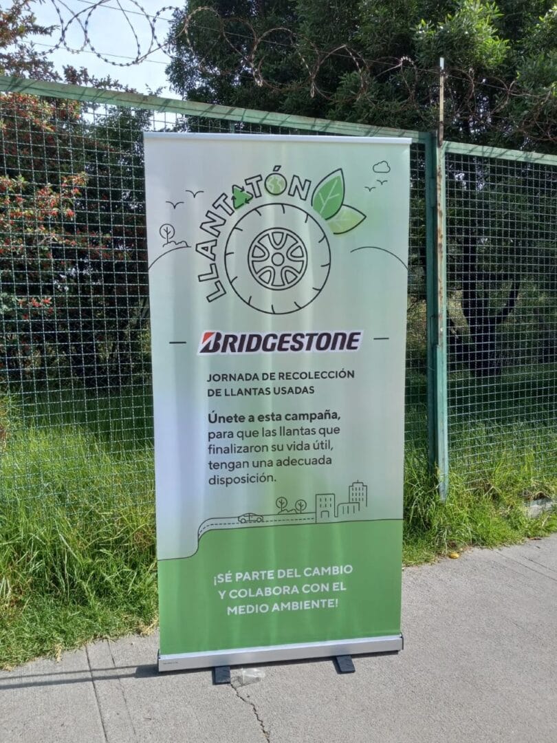 LLANTATÓN 2024: BRIDGESTONE CONCLUYE CON ÉXITO SU JORNADA ECOLÓGICA V12MAGAZINE A través del programa se recolectaron un total de 238.5 toneladas de llantas de desecho, entre Costa Rica, México y Colombia. La Llantatón se llevó a cabo durante el mes de junio en los 3 países de la región. V12MAGAZINE