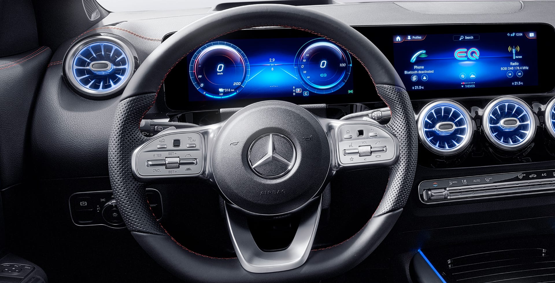 RV-10-EQA3504MATIC-N-O V12MAGAZINE MB-EQA-350-4Matic-M-T-G2