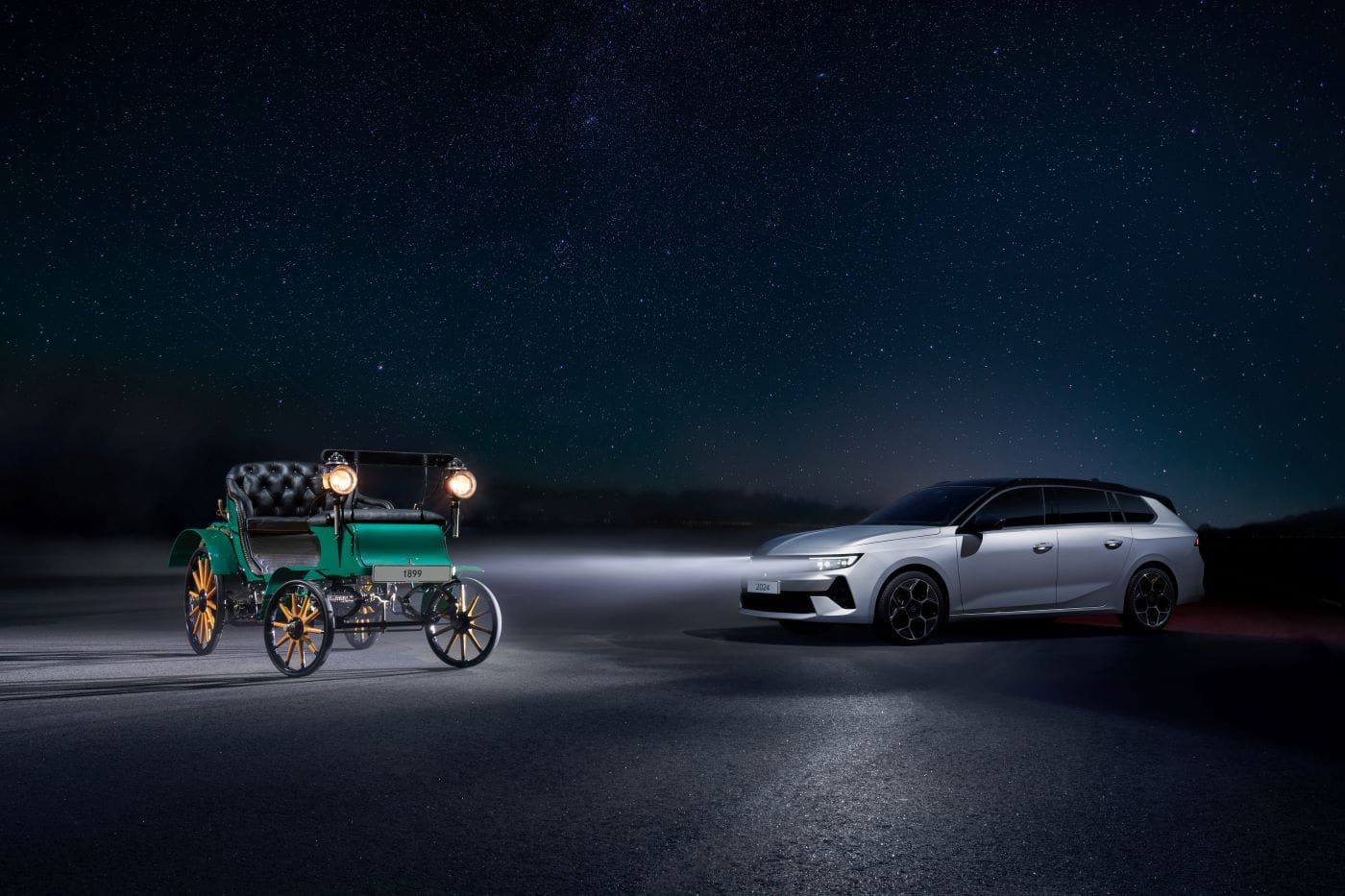 OPEL AVANZA EN LA ILUMINACIÓN DE SUS VEHÍCULOS CON LA TECNOLOGÍA INTELLI-LUX LED PÍXEL V12MAGAZINE La iluminación Intelli Lux LED Pixel, es la última gran revolución de Opel en materia de visibilidad nocturna. No ha dejado de evolucionar desde su estreno en el Opel Insignia. V12MAGAZINE