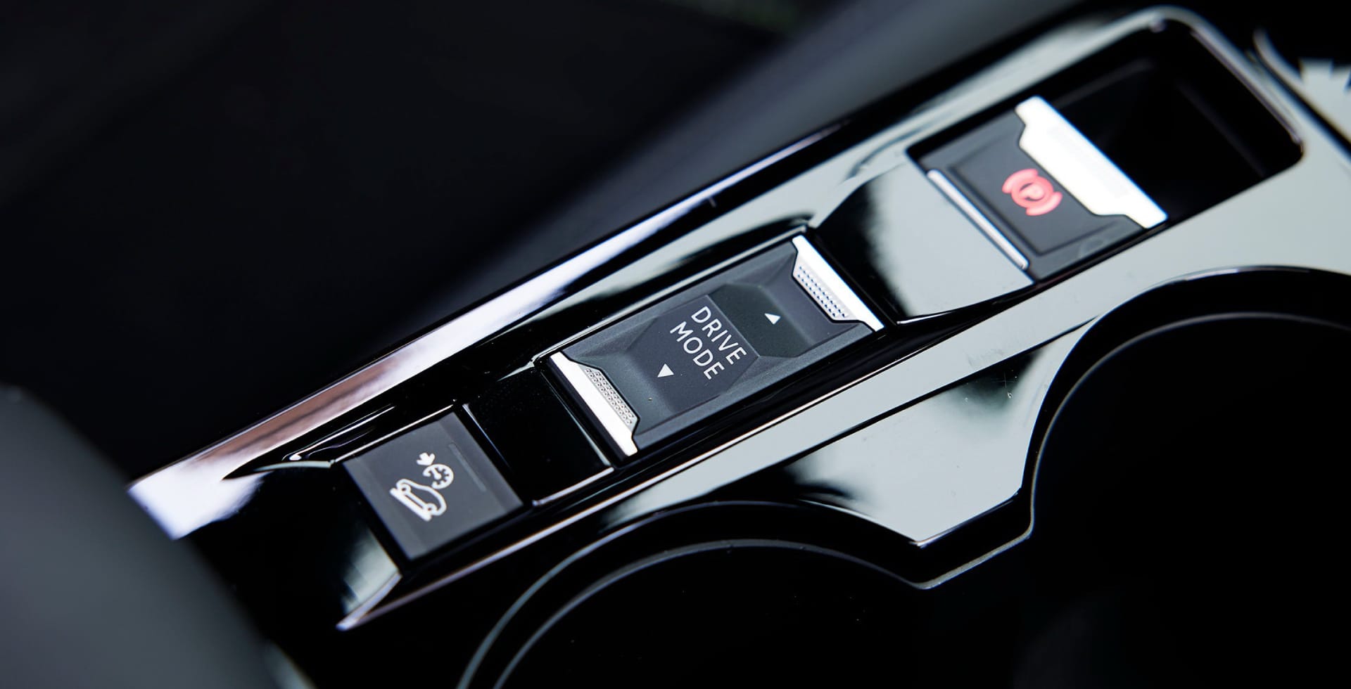 RV-10-PEUGEOT2008-N-O V12MAGAZINE Peugeot-2008-M-C-T1-2