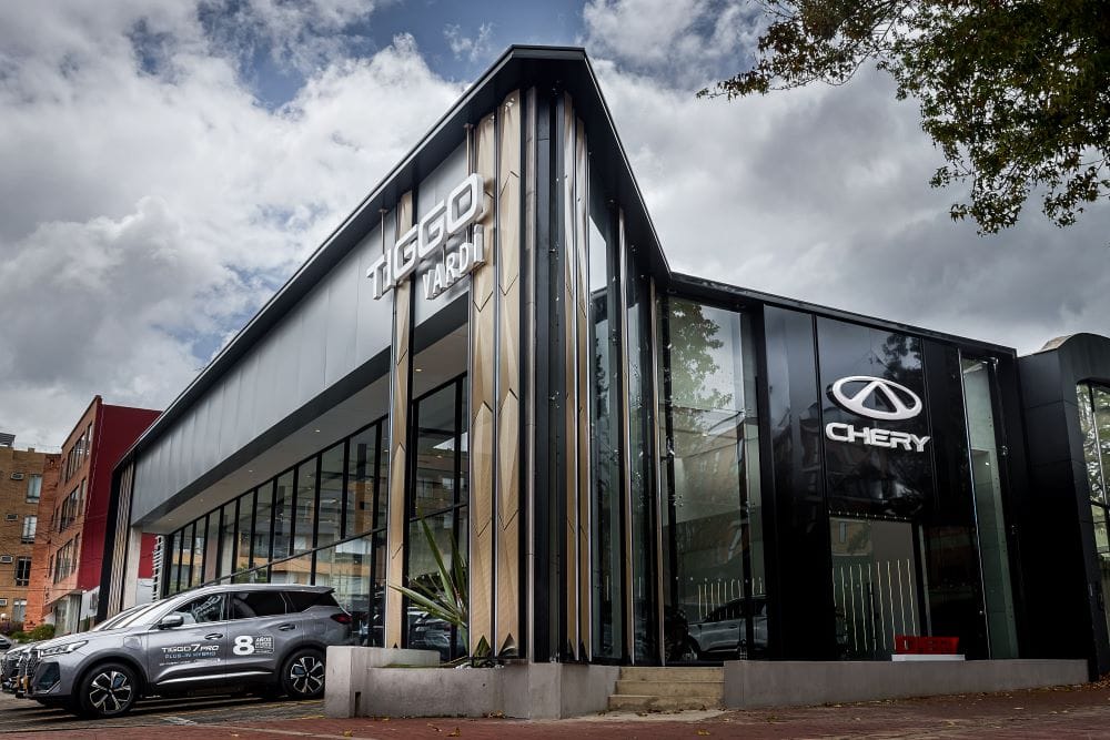CHERY SIGUE CON SU PROCESO DE EXPANSIÓN EN COLOMBIA CON NUEVAS VITRINAS EN BOGOTÁ Y CHÍA V12MAGAZINE CHERY