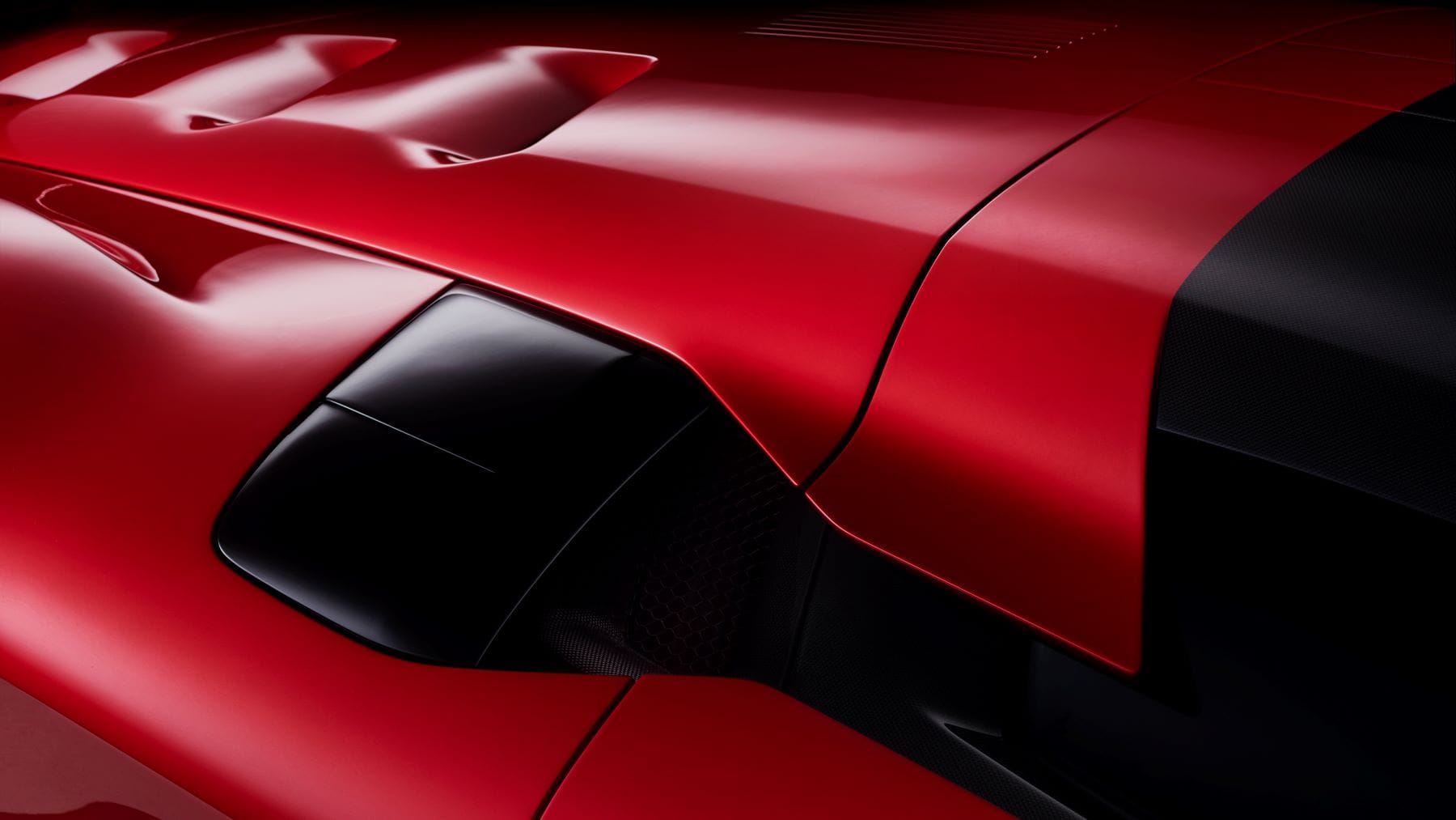 FERRARI F80: LA NUEVA OBRA MAESTRA DEL MOTOR DE COMBUSTIÓN INTERNA V12MAGAZINE El Ferrari F80 marca un nuevo hito en la historia de los superdeportivos, combinando lo último en tecnología y rendimiento, con un motor de combustión interna que ofrece 1.200 caballos de potencia. V12MAGAZINE