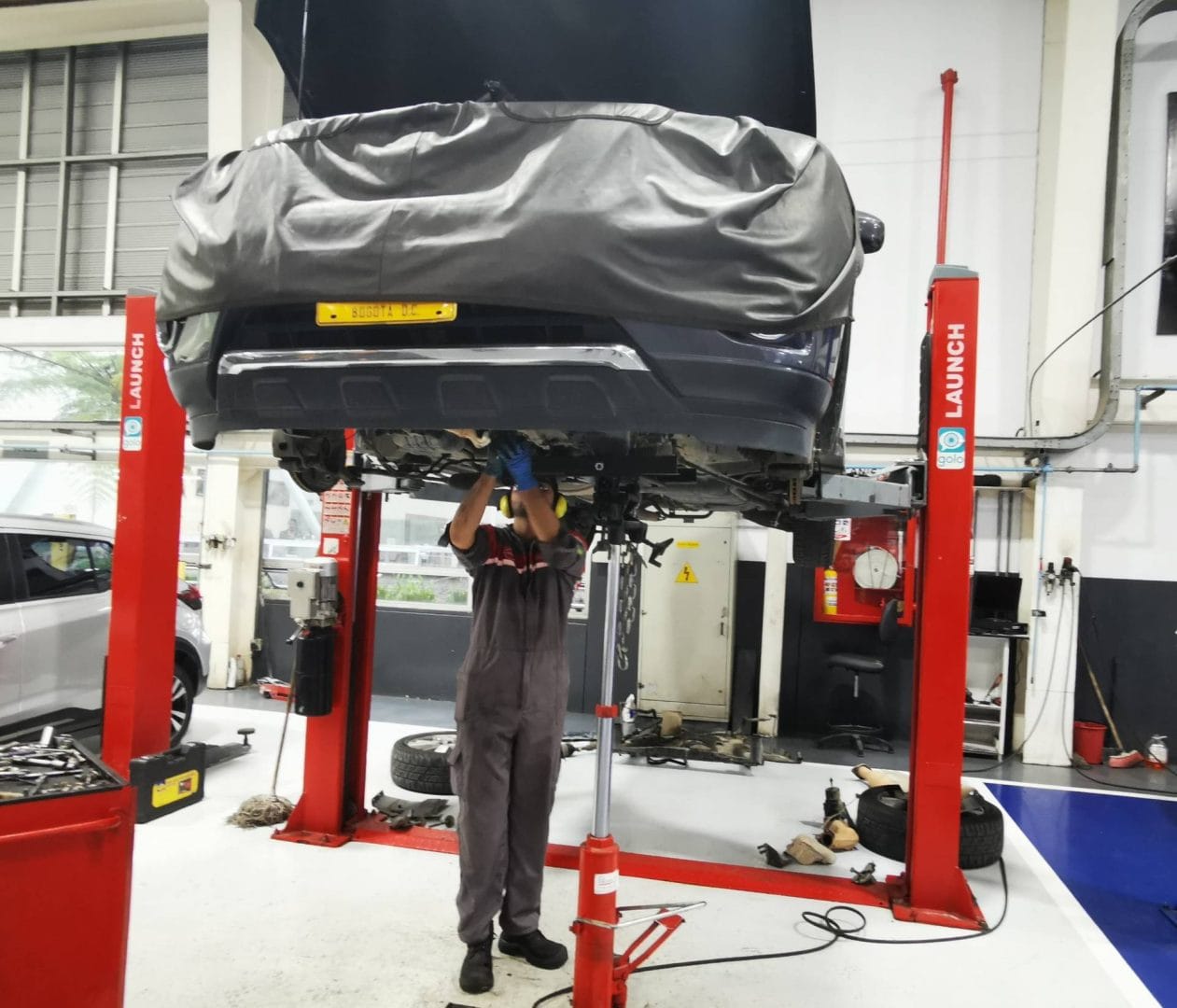 SERVICIO POSVENTA DE NISSAN COLOMBIA: LA EXCELENCIA QUE LOS CLIENTES ESPERAN V12MAGAZINE En el competitivo mundo automotriz, el servicio posventa se ha convertido en un factor crucial para la satisfacción y fidelización de los clientes. V12MAGAZINE