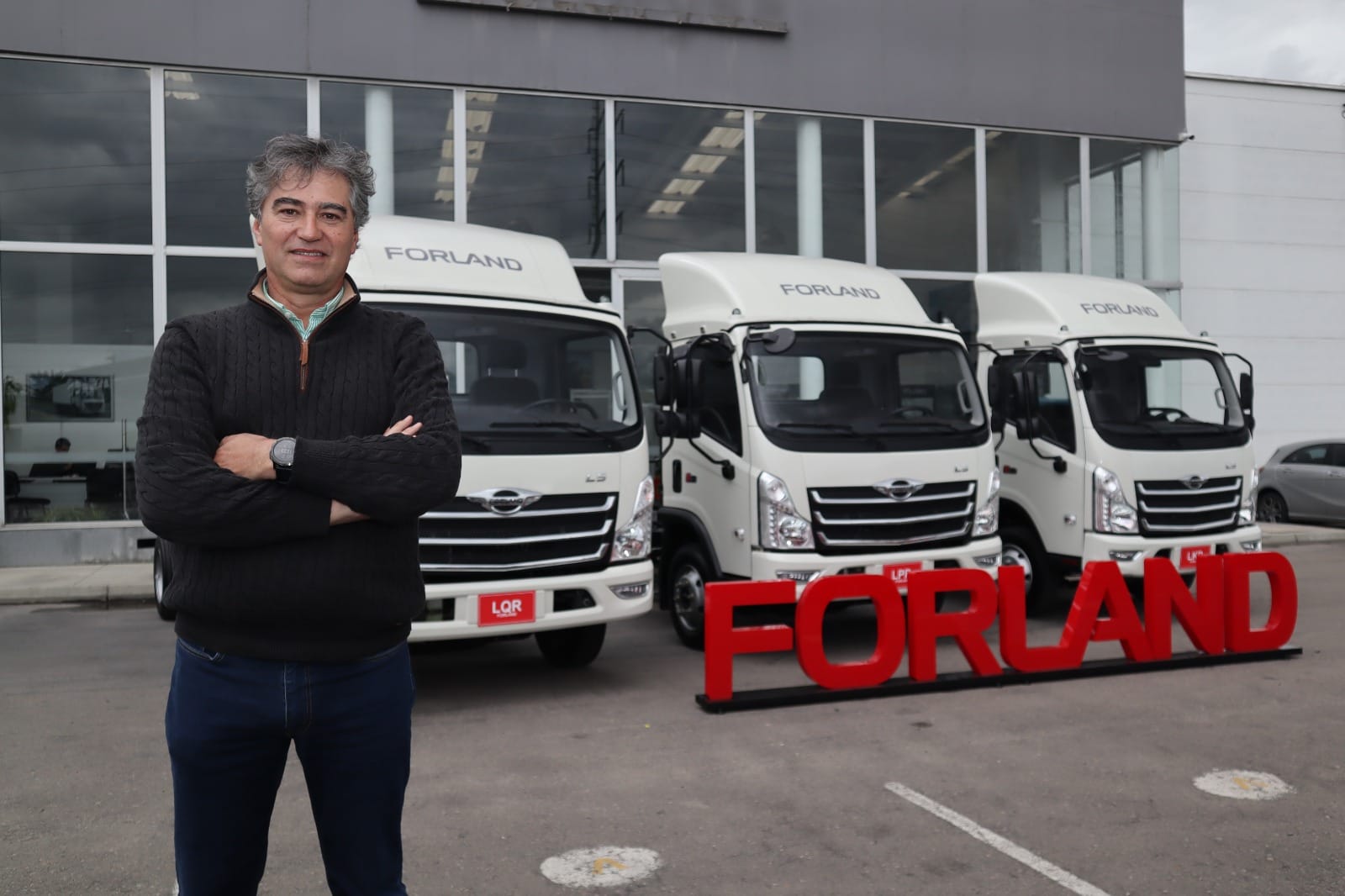 FORLAND LLEGA A COLOMBIA: LA NUEVA APUESTA DE MOTORYSA PARA EL LIDERAZGO EN CAMIONES LIVIANOS V12MAGAZINE Forland, la nueva marca importada por Motorysa en Colombia, refuerza la oferta de camiones livianos en el país, adaptándose a las crecientes demandas de movilidad y eficiencia en el mercado. V12MAGAZINE