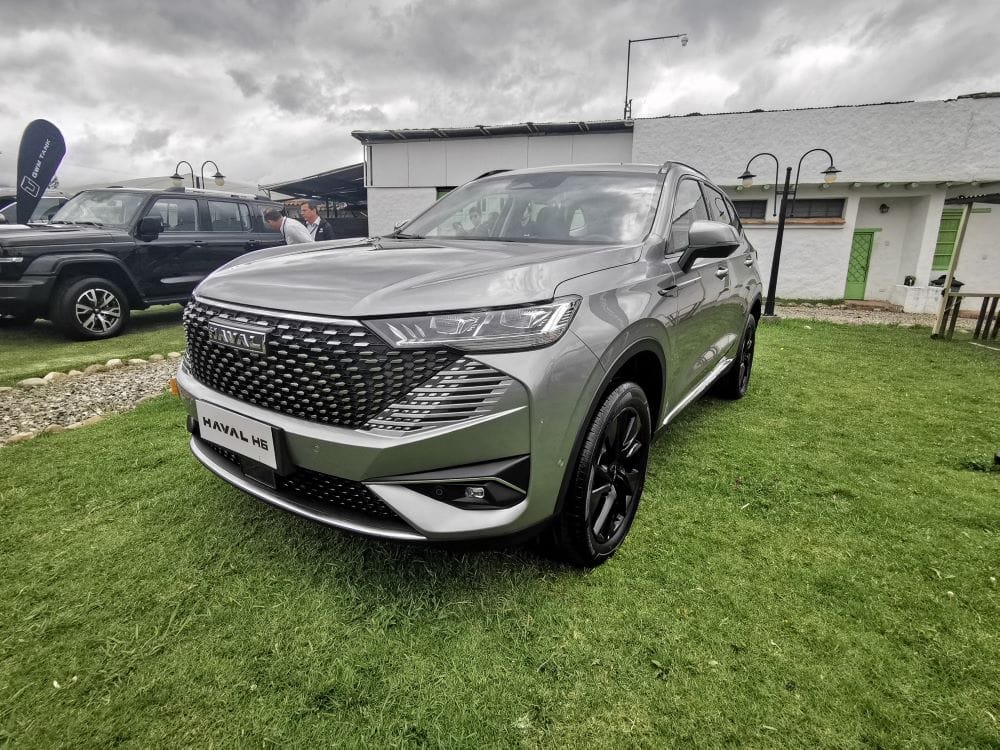 GREAT WALL MOTOR Y SU APUESTA ELECTRIFICADA EN COLOMBIA, AHORA DE LA MANO DE INCHCAPE V12MAGAZINE Great Wall Motor (GWM) bajo la representación de Inchcape, marca un nuevo comienzo en Colombia, apostando a un futuro sostenible con vehículos de tecnología avanzada y una visión ecológica. V12MAGAZINE