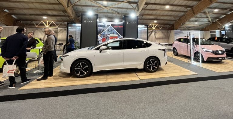 JMC- JMEV - VEHICULOS ELCTRICOS - CAMIONES - MOVILIDAD