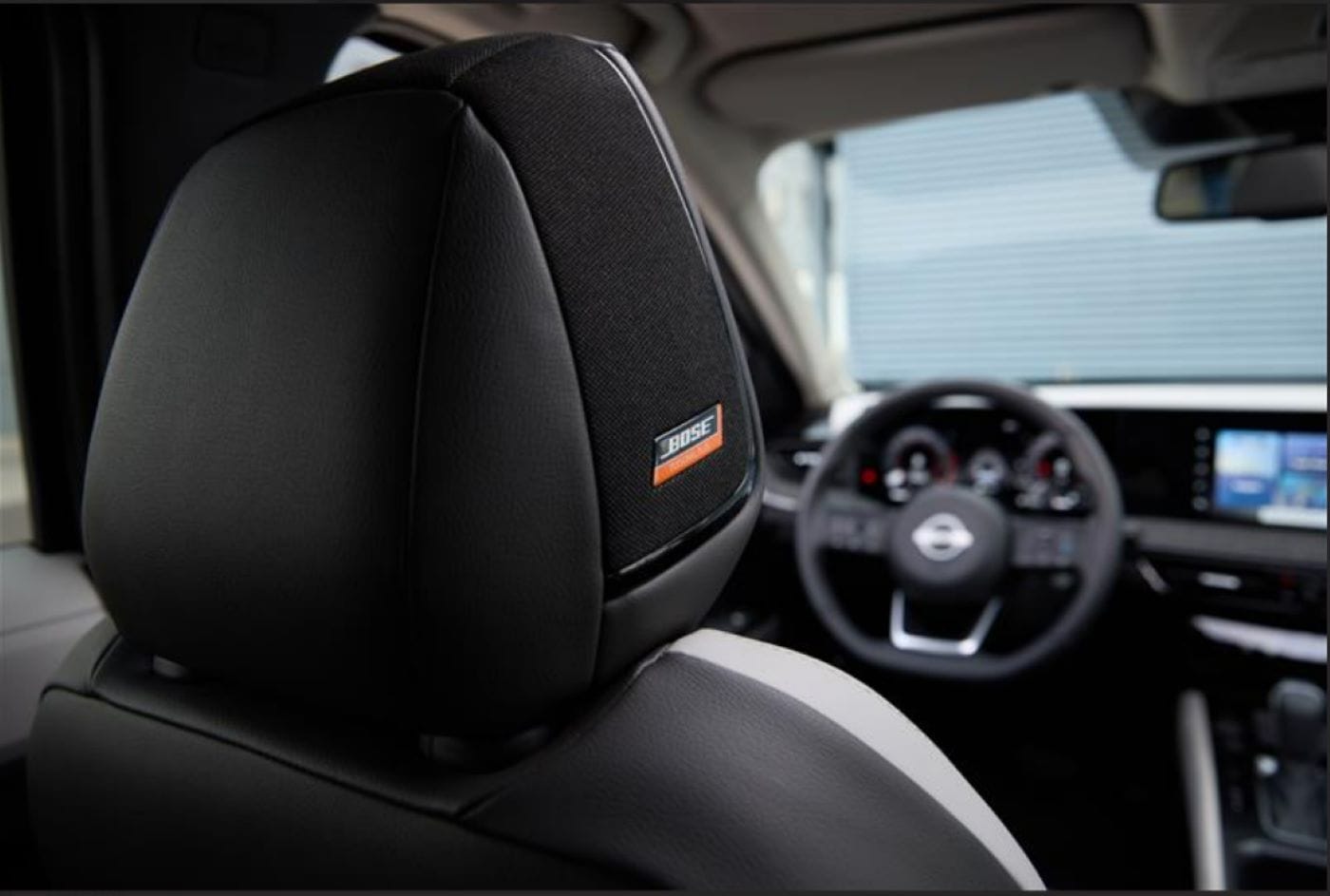 NUEVA NISSAN KICKS 2025: TECNOLOGÍA Y DISEÑO QUE REVOLUCIONAN EL SEGMENTO SUV V12MAGAZINE La nueva Nissan Kicks 2025 llega a Colombia con un rediseño radical y mejoras tecnológicas, marcando un hito en el segmento SUV. Descubre sus innovaciones y características destacadas. V12MAGAZINE