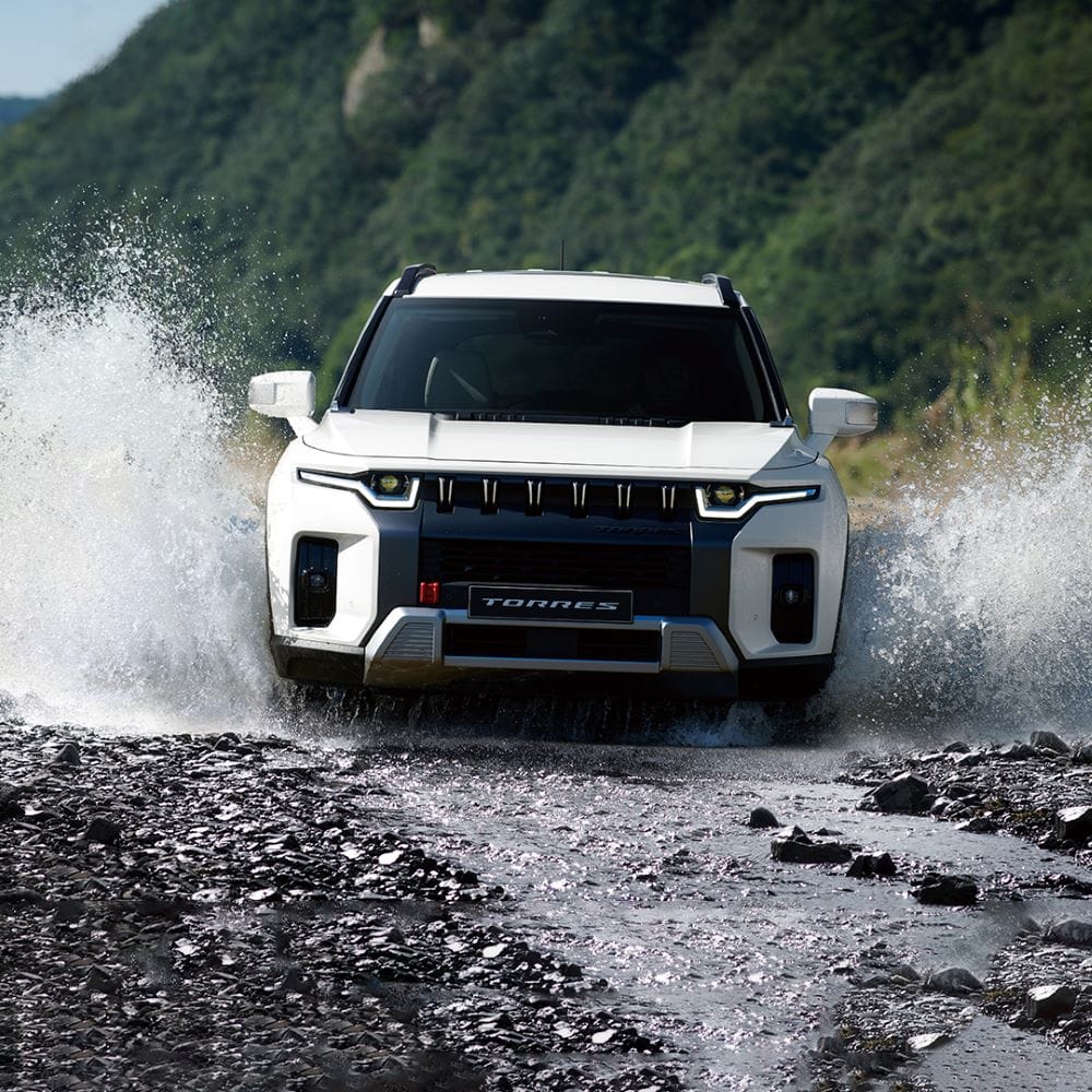 SSANGYONG MOTOR COLOMBIA, AHORA KGM: OFRECE FLOTAS CORPORATIVA PARA EMPRESAS EXIGENTES EN EL MARCO DEL SALÓN DEL AUTOMÓVIL V12MAGAZINE SSANGYONG