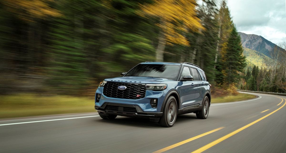 NUEVA FORD EXPLORER ST: POTENCIA Y LUJO EN UNA SUV DE ALTO RENDIMIENTO V12MAGAZINE FORD EXPLORER ST
