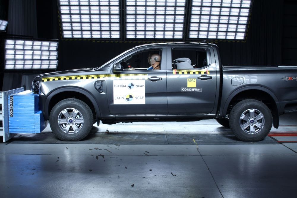 FORD RANGER: LÍDER EN SEGURIDAD CON CINCO ESTRELLAS EN LATIN NCAP V12MAGAZINE Ford Ranger - Latin NCAP