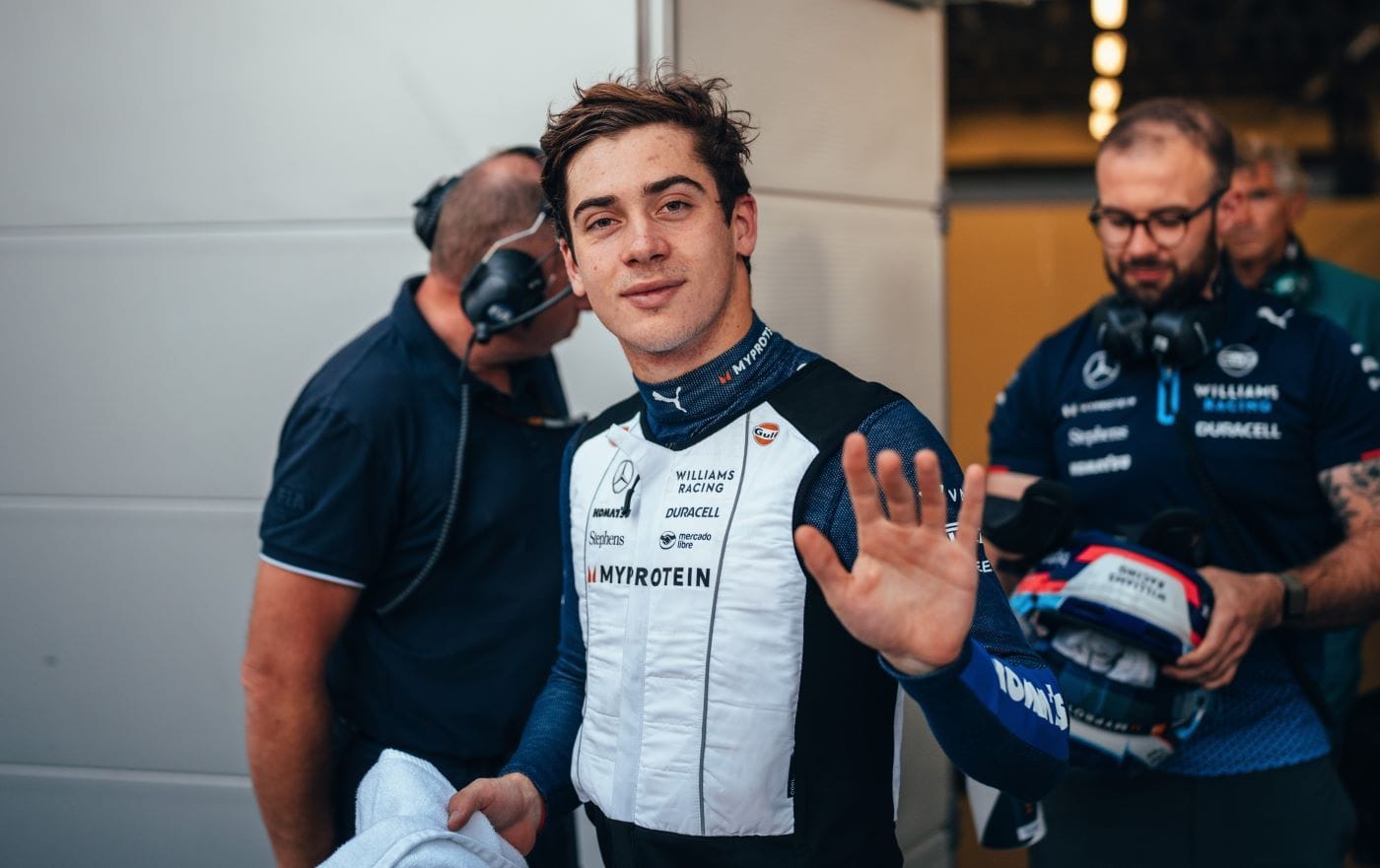 FRANCO COLAPINTO CUMPLE SU SUEÑO: SIGUE EN LA F1 CON UNA ESCUDERÍA DIFERENTE A WILLIAMS V12MAGAZINE Franco Colapinto, la estrella en ascenso de la Fórmula Uno, se une al equipo BWT Alpine Formula One Team con un contrato de varios años. V12MAGAZINE