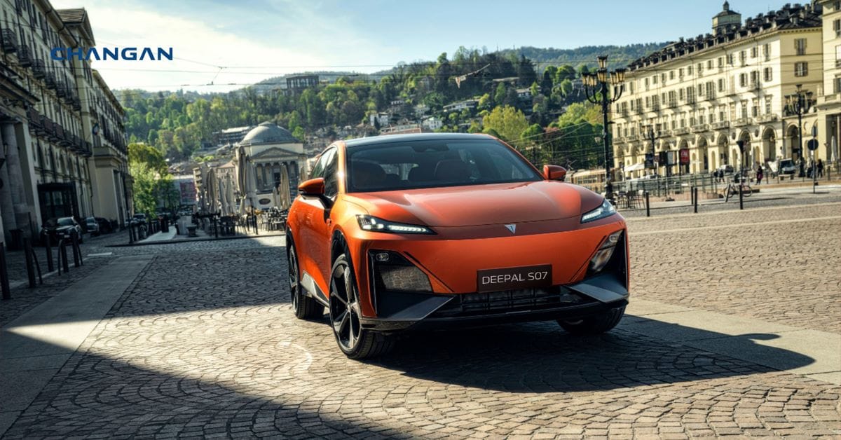 CHANGAN AUTOMOBILE GLOBAL ELEVA LA VARA: RÉCORD EN VENTAS DE VEHÍCULOS DE NUEVAS ENERGÍAS V12MAGAZINE Changan Automobile Global ha logrado un hito impresionante al cerrar 2024 con un récord en ventas mundiales de vehículos de nuevas energías. Este logro destaca la creciente preferencia por vehículos híbridos y eléctricos que promueven una mayor sostenibilidad y un menor impacto ambiental. V12MAGAZINE